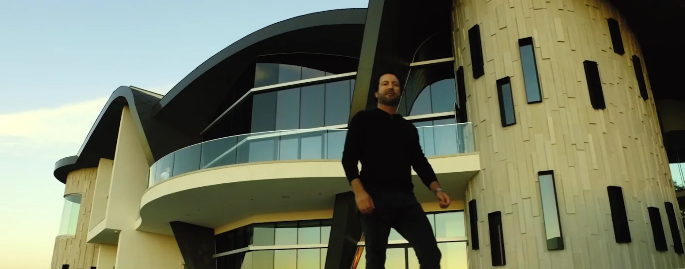 Manta House — 3