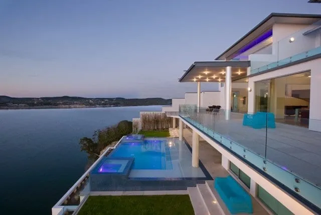 Austin Architect Brings “Rock & Roll Style” To Home Design